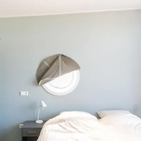 6p Luxe Met Serre * С-Гравензанде